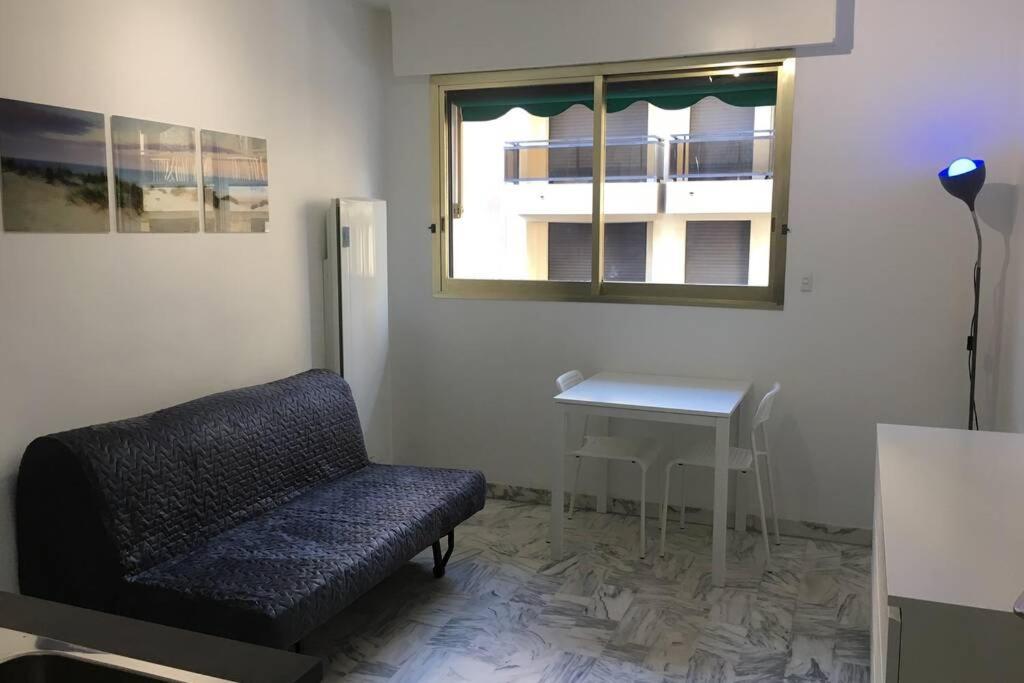 אנטיב Studio Meuble Proche Plages Et Vieille Ville מראה חיצוני תמונה